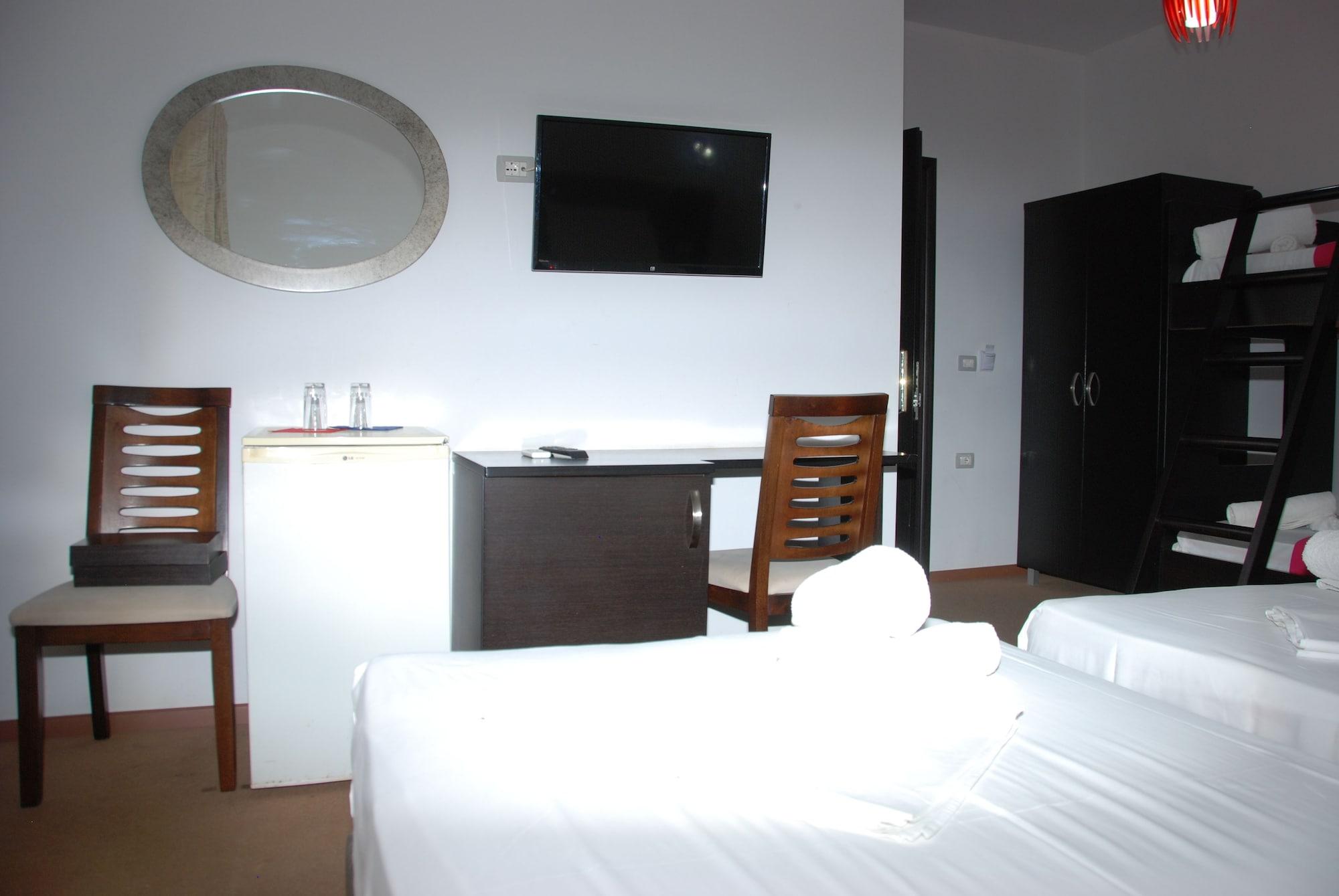 Hotel Strora Σαράντα Εξωτερικό φωτογραφία