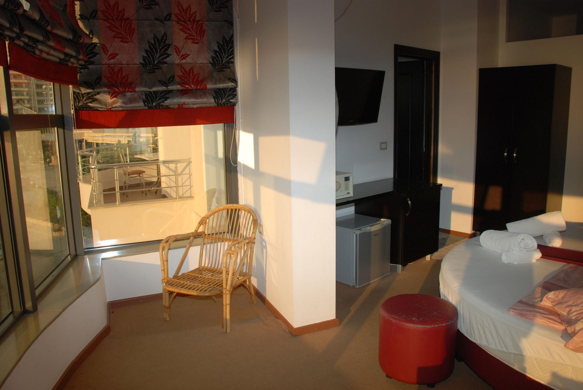 Hotel Strora Σαράντα Εξωτερικό φωτογραφία