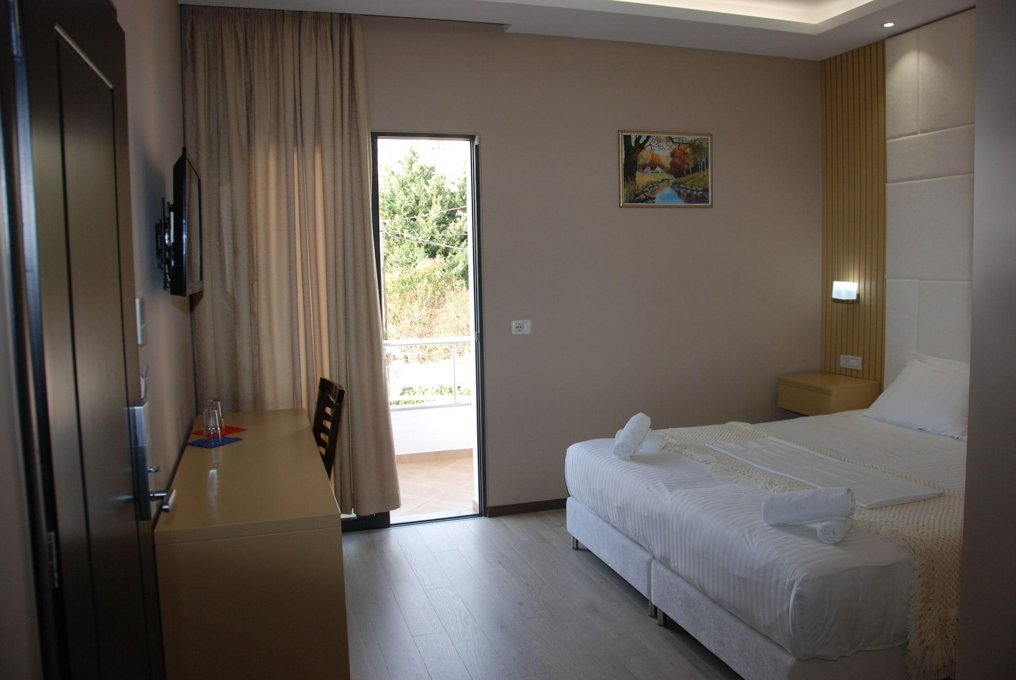 Hotel Strora Σαράντα Εξωτερικό φωτογραφία