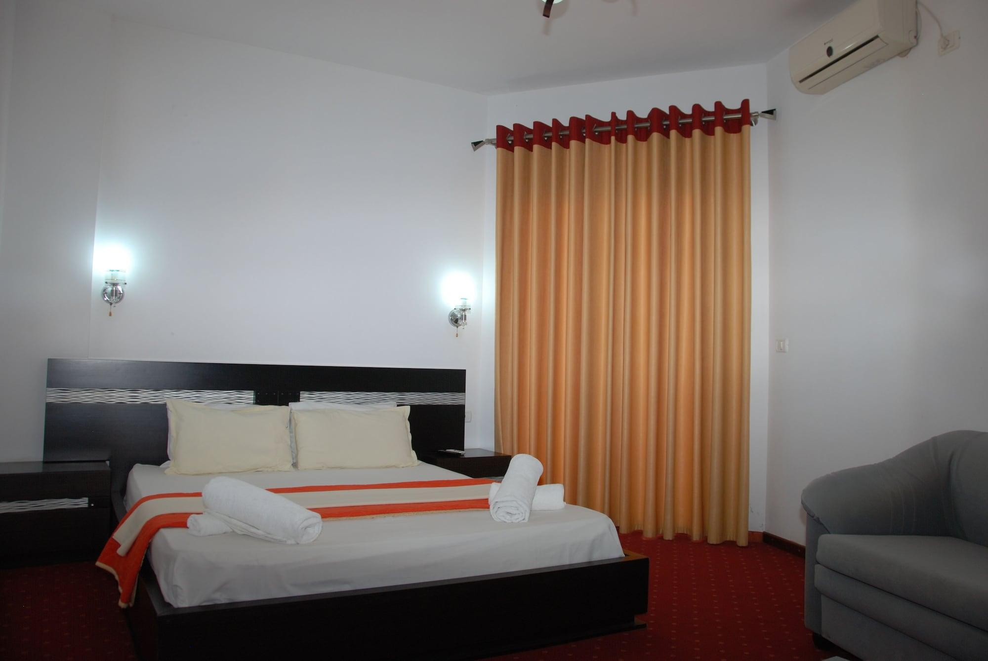 Hotel Strora Σαράντα Εξωτερικό φωτογραφία