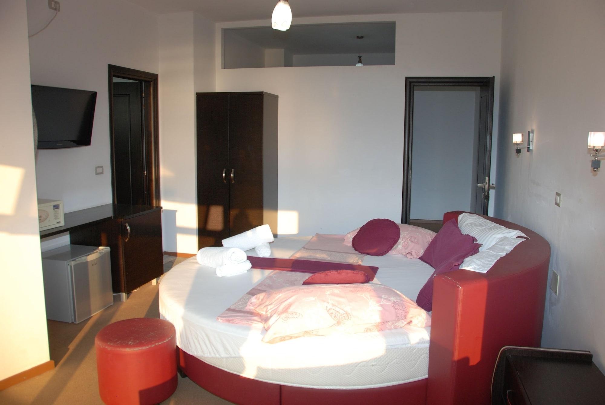 Hotel Strora Σαράντα Εξωτερικό φωτογραφία