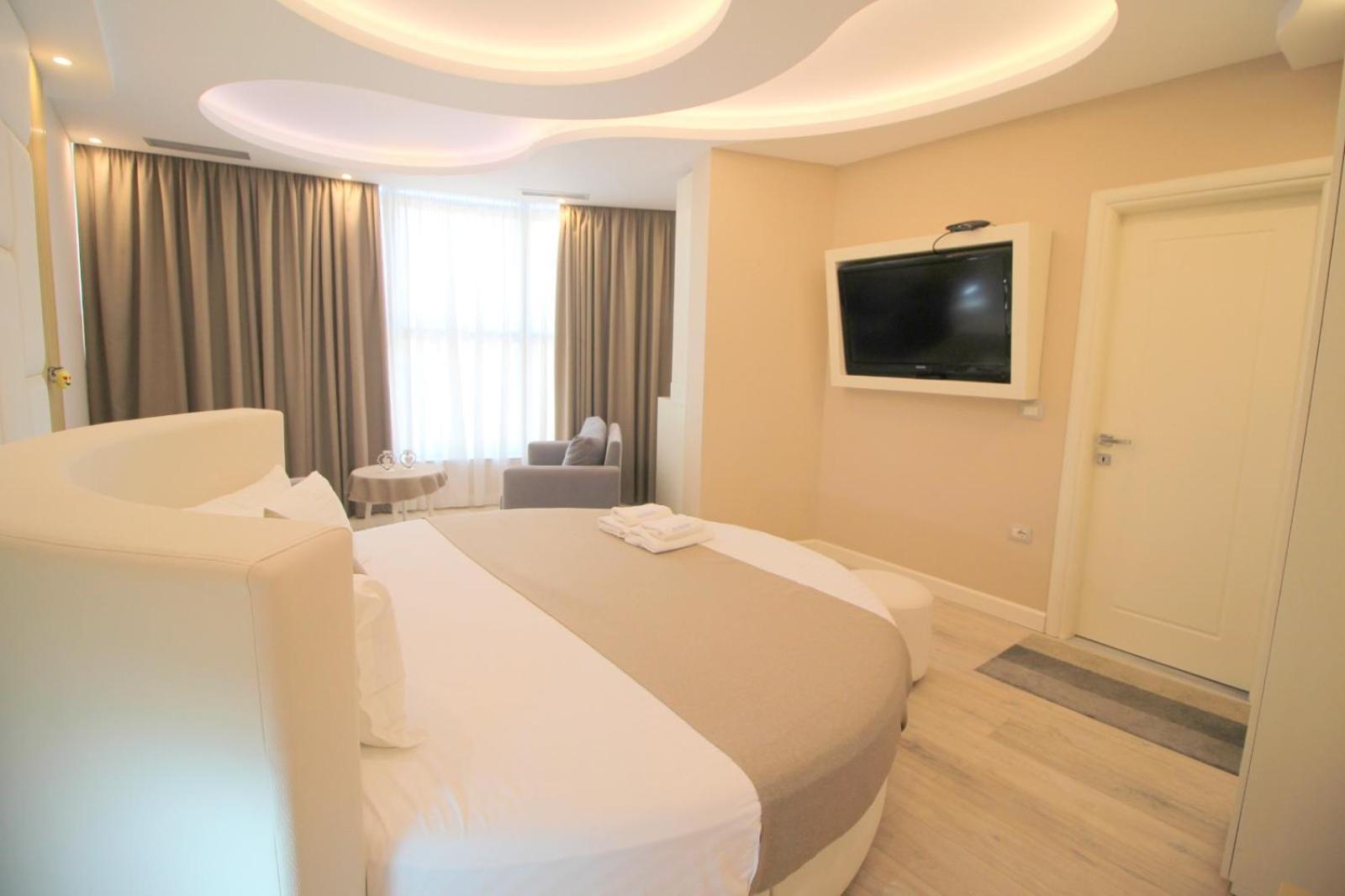 Hotel Strora Σαράντα Εξωτερικό φωτογραφία
